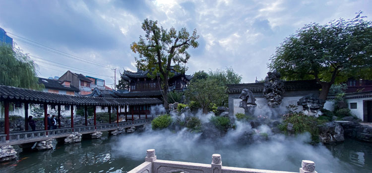 Beijing & Shanghai - From Imperial Capital to Global Hub