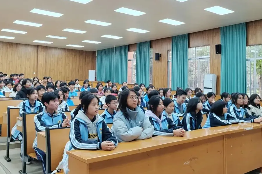 Tailor made China study tour for school group