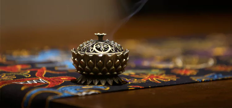 Incense Making Workshop in China