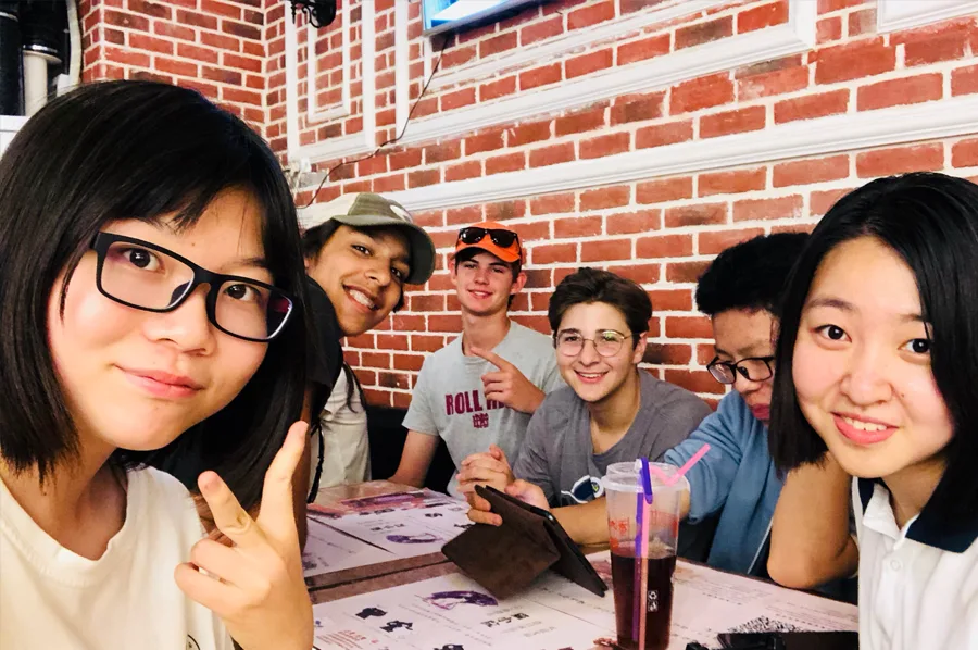 Visit Chinese middle school study tour