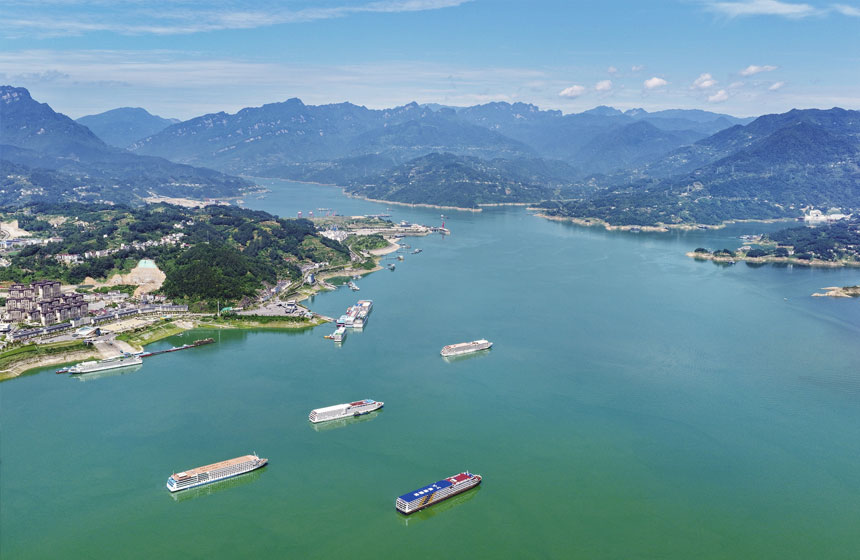 What Are the Top 10 China Tours